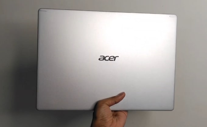 The build quality of Acer Aspire 5 A514-52G 
